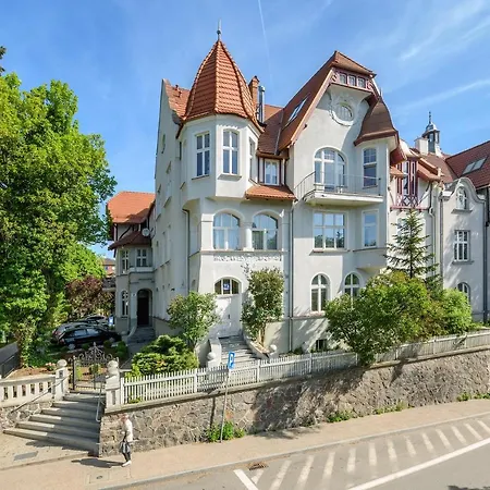 Lion - Scandi Ii * Sopot